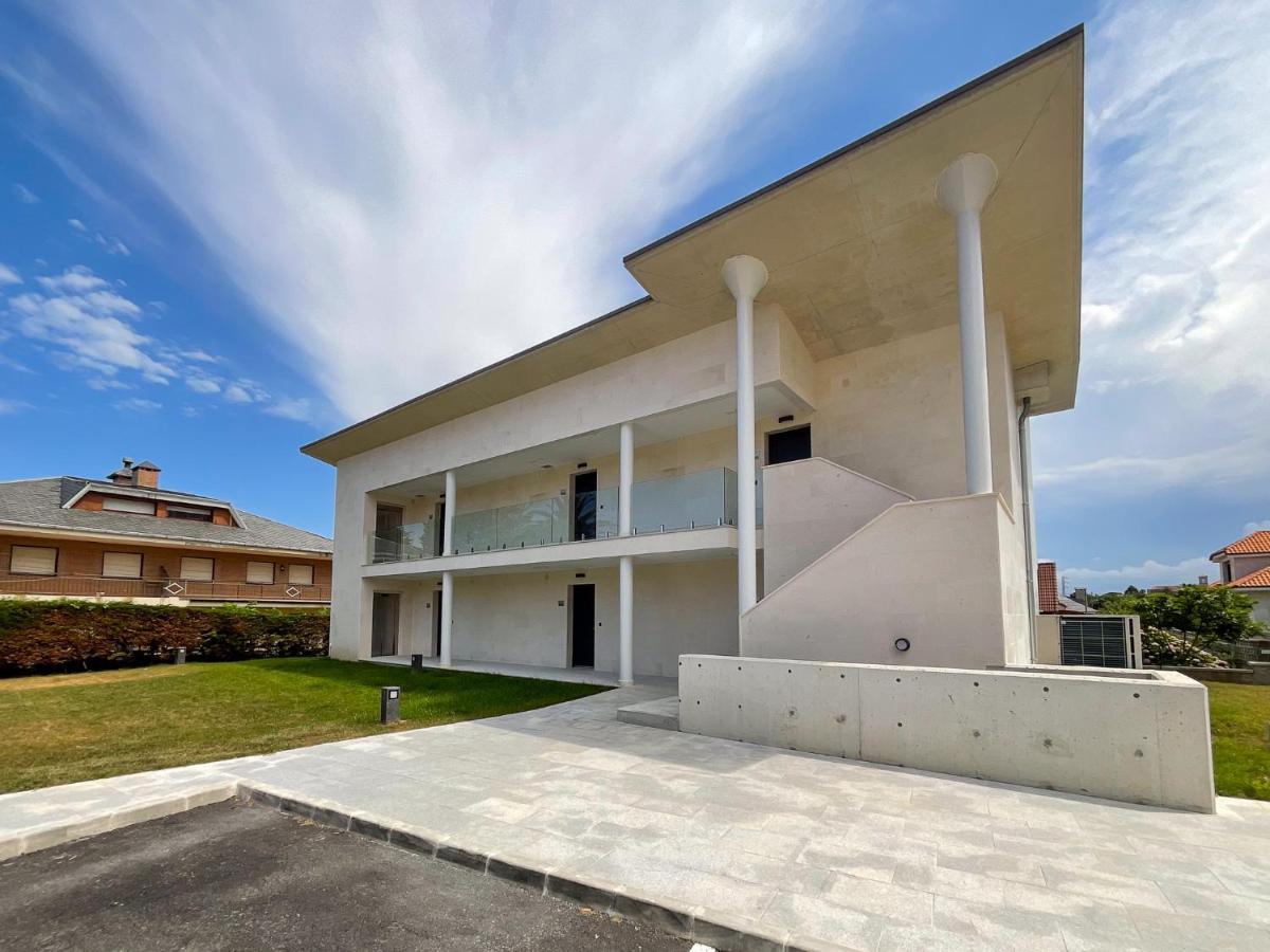 Apartamentos La Canal Soto de la Marina Εξωτερικό φωτογραφία