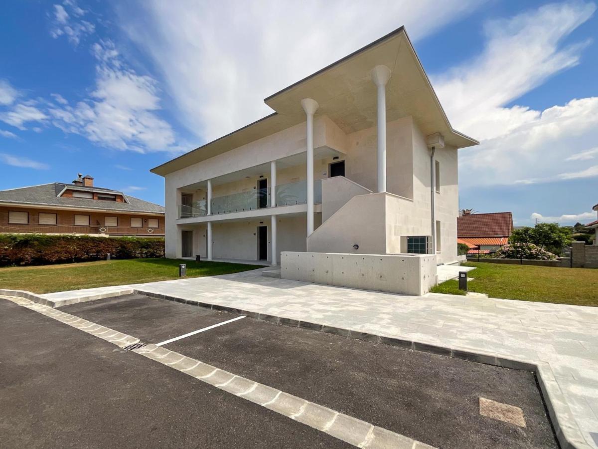 Apartamentos La Canal Soto de la Marina Εξωτερικό φωτογραφία