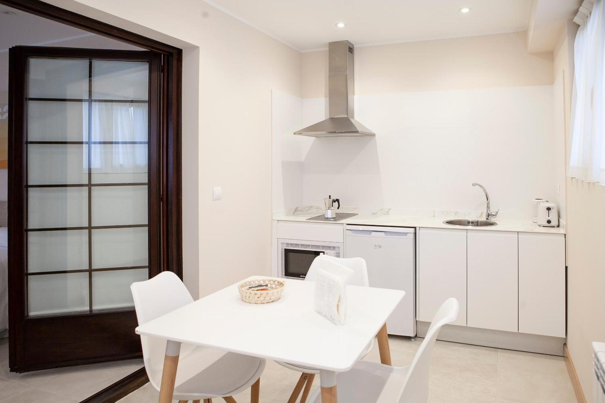Apartamentos La Canal Soto de la Marina Εξωτερικό φωτογραφία