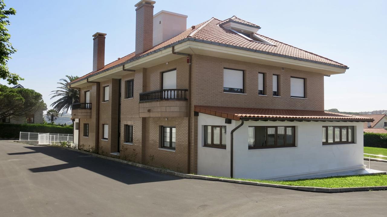 Apartamentos La Canal Soto de la Marina Εξωτερικό φωτογραφία