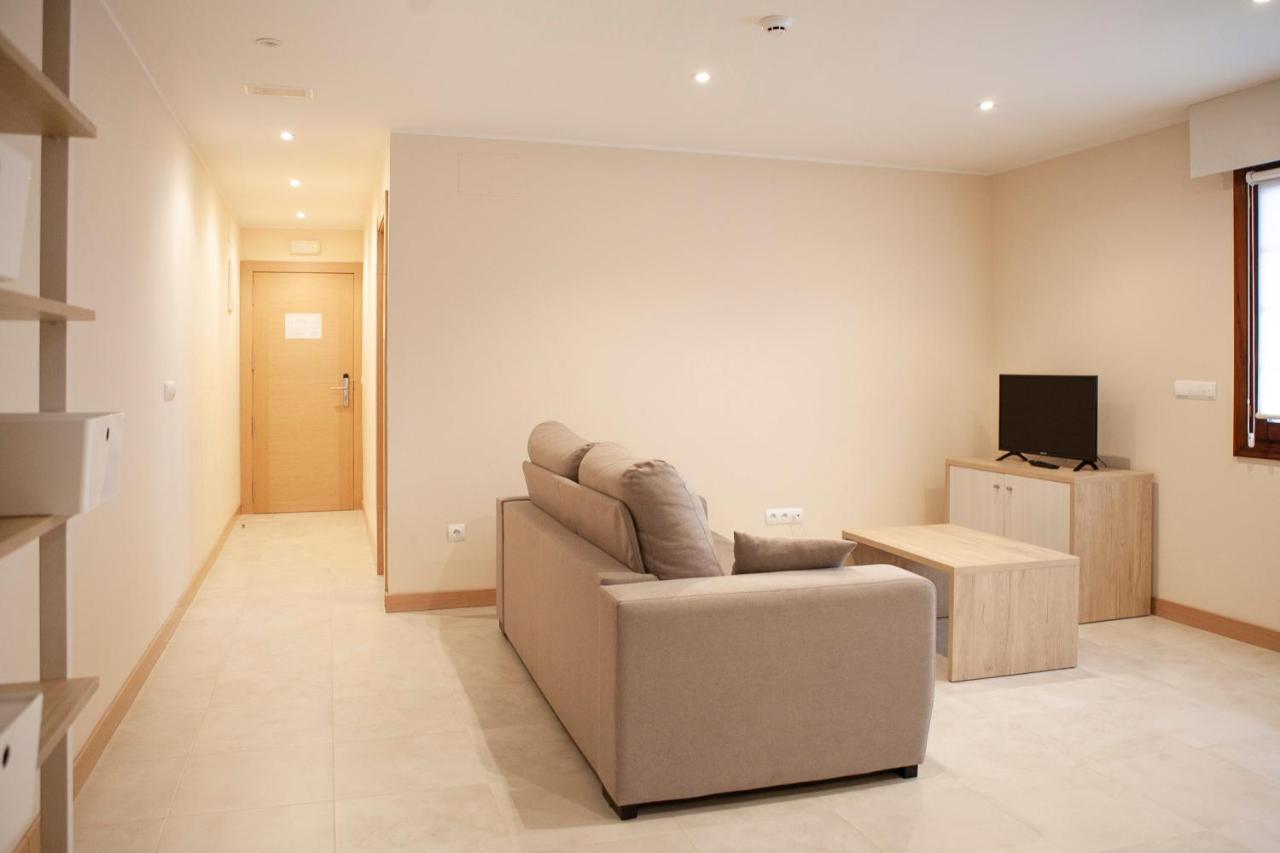 Apartamentos La Canal Soto de la Marina Εξωτερικό φωτογραφία