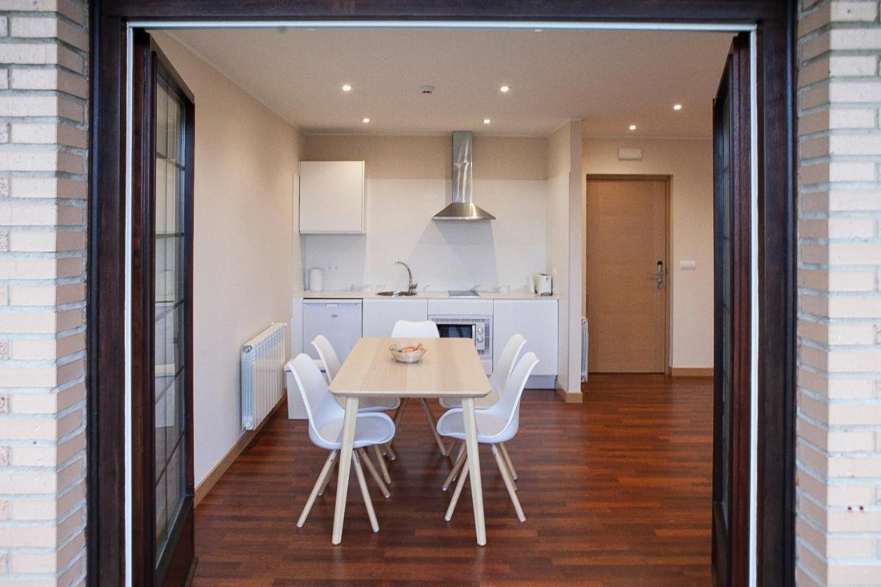 Apartamentos La Canal Soto de la Marina Εξωτερικό φωτογραφία