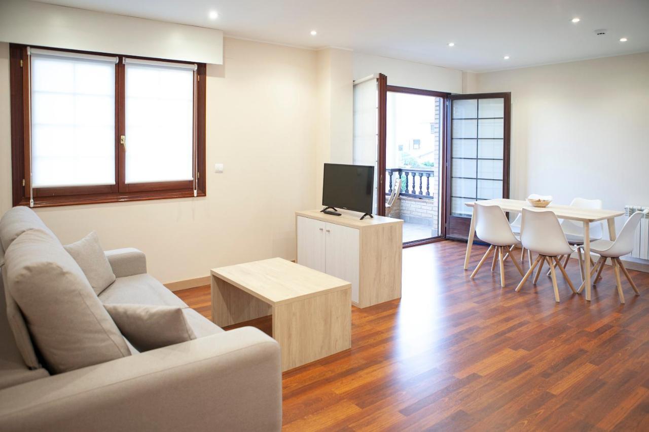 Apartamentos La Canal Soto de la Marina Εξωτερικό φωτογραφία