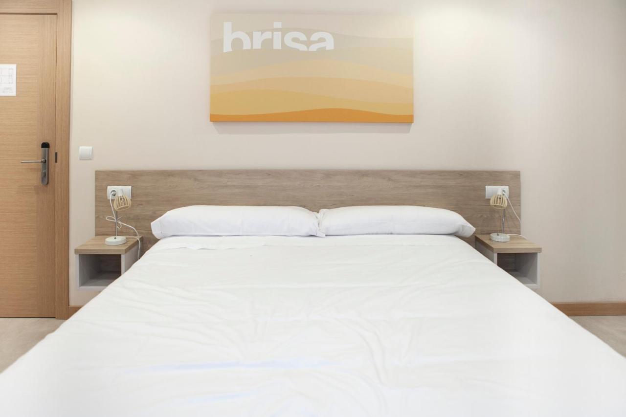 Apartamentos La Canal Soto de la Marina Εξωτερικό φωτογραφία
